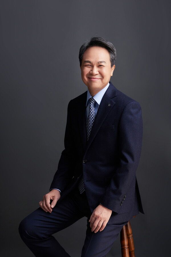 취임 2주년을 맞이한 진옥동 신한금융그룹&nbsp; 회장이 주주·기업가치, 내부통제, 상생금융, 디지털 전환 제고에 총력을 기울이고 있다. /신한금융그룹 제공