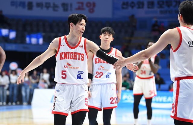 프로농구 서울 SK가 7일 오후 7시 고양 소노아레나에서 열린 2024-2025시즌 KCC 프로농구 고양 소노 원정 경기서 71-56 승리를 거뒀다. /KBL 제공