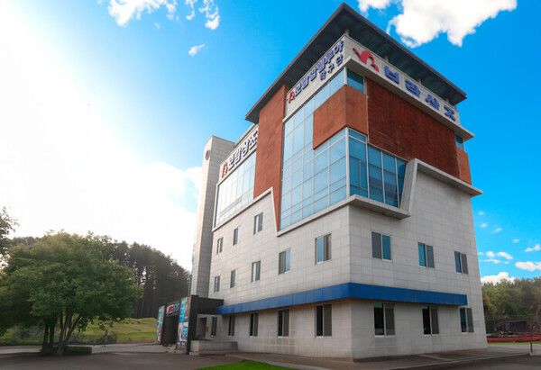 보람그룹이 상조브랜드 '보람상조'를 기반으로 신규 사업에서 빠르게 영향력을 확대하고 계열사간 협업으로 시너지를 창출하고 있다./보람그룹