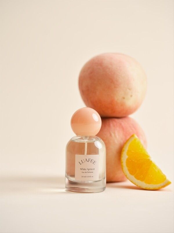 루아페 화이트 애프리콧 오 드&nbsp;퍼퓸 / 이베이재팬 제공