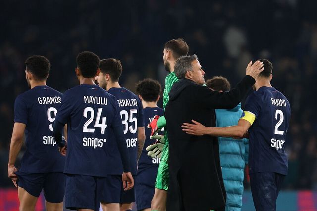 파리 생제르맹(PSG)이 26일(한국 시각) 프랑스 파리의 파르크 데 프랭스에서 열린 2024-2025 리그1 31라운드 홈 경기서 OGC니스에 1-3으로 패했다. /연합뉴스