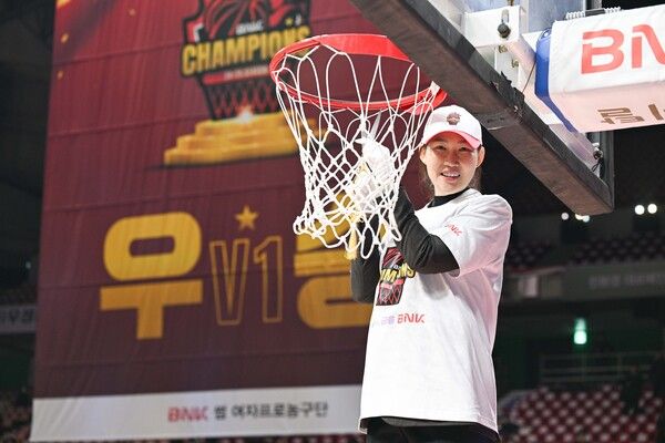 박정은 BNK 감독. /WKBL 제공