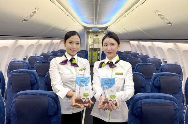 항공사들이 식목일을 맞아 이벤트에 나섰다. / 진에어