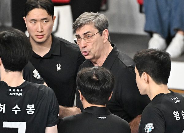 필립 블랑 천안 현대캐피탈 스카이워커스 감독. /한국배구연맹 제공