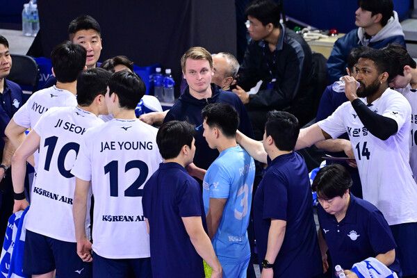 토미 틸리카이넨 감독. /한국배구연맹 제공