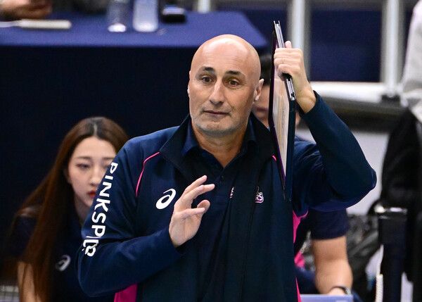 마르셀로 아본단자 흥국생명 감독. /한국배구연맹 제공