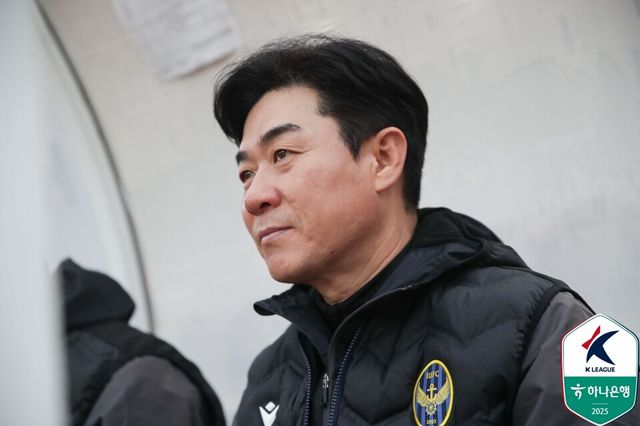 윤정환 인천 유나이티드 감독. /한국프로축구연맹 제공