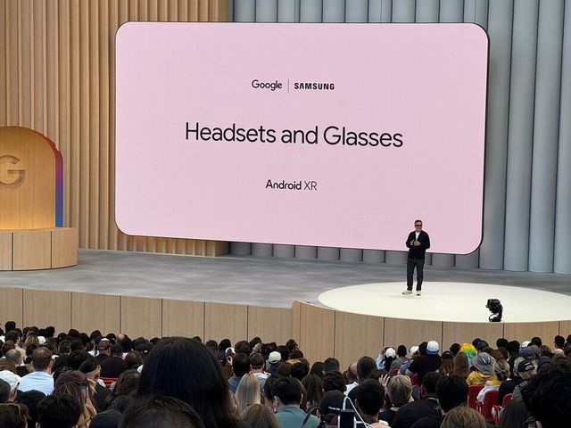 미국 빅테크 구글이 시들해진 메타버스(Metaverse) 시장에 재참전하면서 시장이 다시 주목받고 있다. / 연합