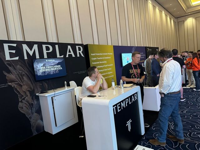 비트코인 2025에 참가한 EMPLAR 업체 부스 /사진=업루트컴퍼니