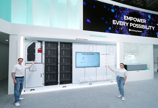 인터베터리 유럽에 참가한 LG에너지솔루션 부스 모습/LG에너지솔루션 제공