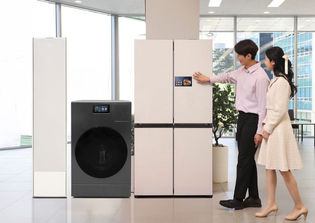 삼성전자 'AI 가전 3대장'인&nbsp;에어컨∙냉장고∙세탁기 제품 이미지./삼성전자&nbsp;
