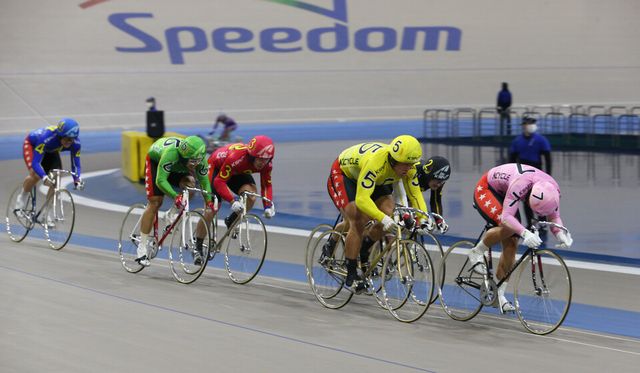 광명스피돔에서 특선급 선수들이 경주를 펼치고 있다. /국민체육진흥공단 제공