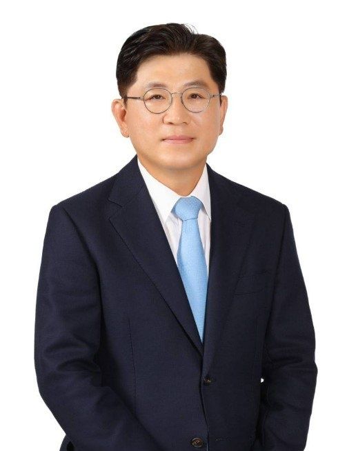 김기동 법무법인 로백스 대표변호사./로백스