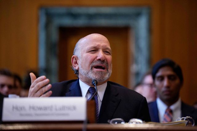 하워드 러트닉 미국 상무장관이 4일(현지시간) 상원 세출위원회에서 발언하고 있다./연합뉴스