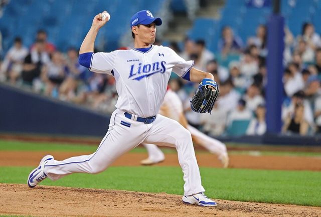 김재윤이 22일 SSG전 6회 초 마운드에 올라 투구하고 있다. /삼성 라이온즈 제공