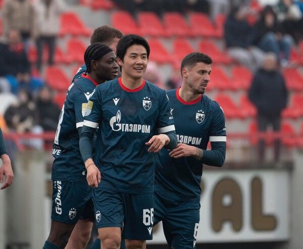 즈베즈다 설영우(66번). /구단 페이스북