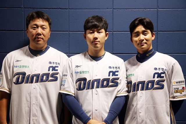 이우성(왼쪽부터), 최원준, 홍종표. /NC 다이노스 페이스북 갈무리