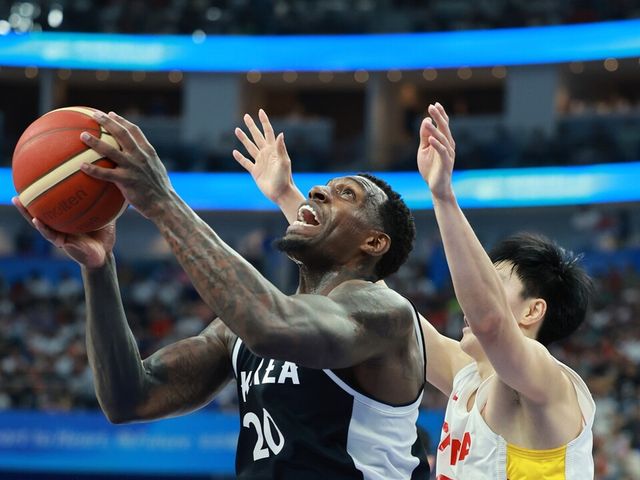 국가대표팀 시절 라건아. /연합뉴스