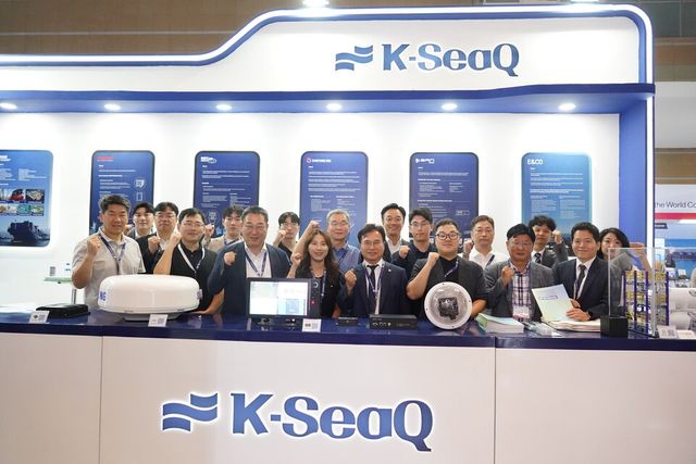 한국조선해양기자재연구원(KOMERI)은 지난달 29~31일 인도네시아 자카르타에서 열린 INAMARINE 2025에 대한민국 해양수산 기자재 공동브랜드인 ‘K-SeaQ’로 참가했다./KOMERI