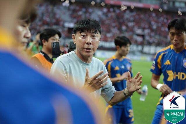 프로축구 K리그1(1부) 울산 HD가&nbsp;하나은행 K리그1 27라운드 FC서울 원정 경기에서 1-3으로 완패했다. /한국프로축구연맹 제공