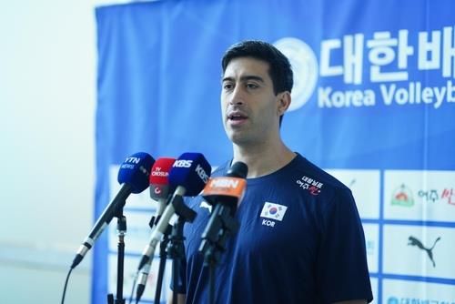 이사나예 라미레스 남자배구 대표팀 감독. /연합뉴스