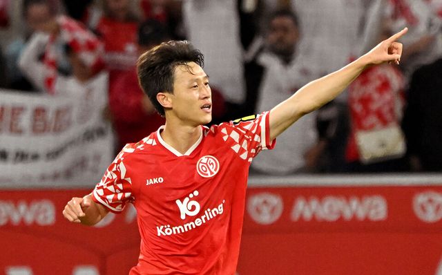 유럽축구연맹(UEFA) 콘퍼런스리그(UECL) 플레이오프 2차전 홈 경기에서 로센보르그(노르웨이)를 상대로 유럽 대항전 첫 득점을 기록한 이재성. /연합뉴스