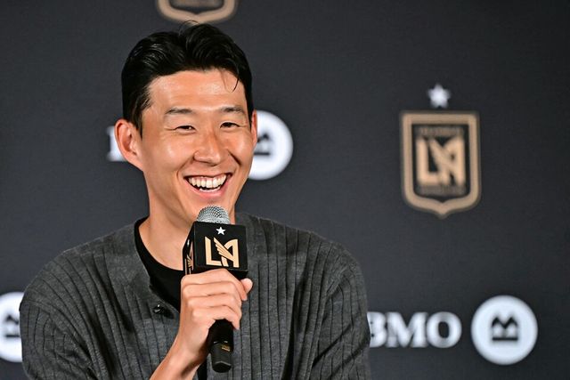 한국 축구대표팀 주장 손흥민(33)이 미국 메이저리그 사커(MLS) 로스앤젤레스FC(LAFC) 유니폼을 입고 새로운 도전에 나선다. /연합뉴스