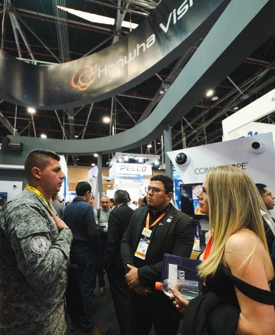 콜롬비아 보고타에서 열린 국제 보안 전시회 ‘ESS+’에 참가한 한화비전./한화비전