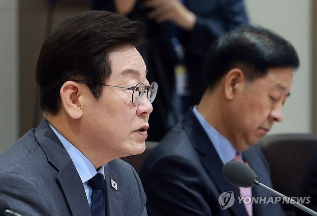 이재명 대통령이 9일 서울 용산 대통령실 청사에서 열린 국무회의에서 발언하고 있다. / 연합뉴스