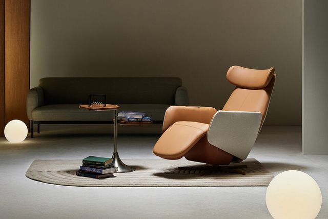 미국 IDEA 2025에서 본상(Finalist)을 수상한 세라젬의 ‘셀트론 순환체어’./세라젬