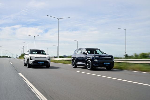 더 기아 'EV5'의 주행 모습./ 기아