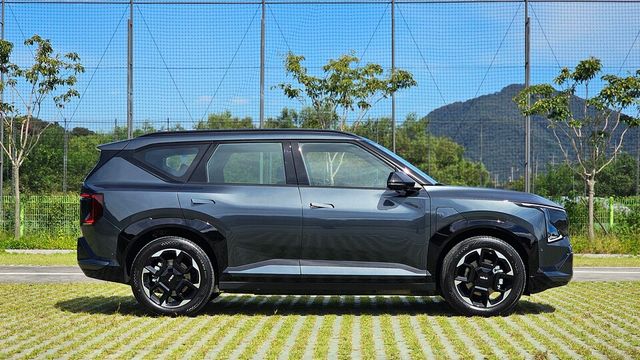 더 기아 'EV5'의 측면./ 곽호준 기자