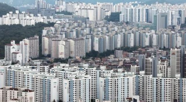 서울의 한 아파트 단지 전경. / 연합뉴스