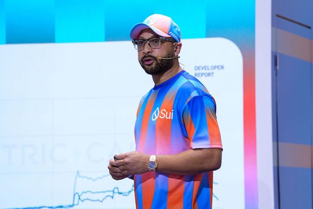 핀테크 기업 미스틴랩스인 아데니이 아비오둔 공동 창업자 겸 최고제품책임자가 블록체인 플랫폼 수이에 대해 설명하고 있다. /수이