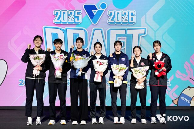 2025-2026 한국배구연맹(KOVO) 여자 신인선수 드래프트 1라운드 지명자들. /KOVO 제공