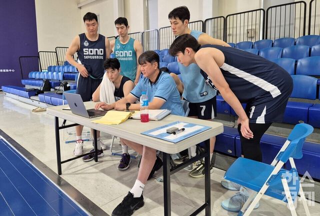 프로농구 고양 소노는 대만 타이베이에서 반등을 향한 담금질에 한창이다. /류정호 기자