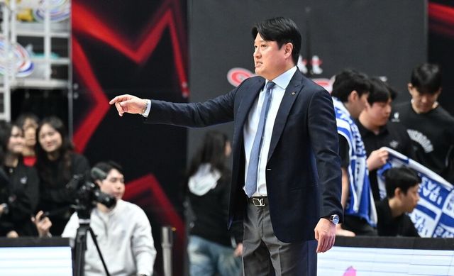문경은 KT 감독. /KBL 제공