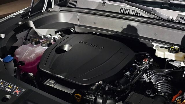 르노 플래그십 크로스오버 '필랑트'의 엔진룸./곽호준 기자