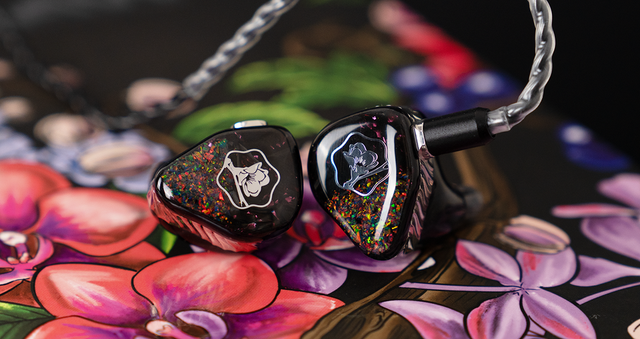 AAW 플래그십 이어폰 'Black Malus’./셰에라자드