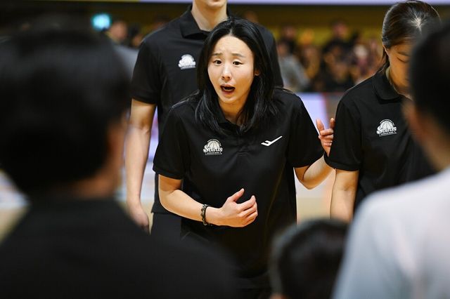 최윤아 신한은행 감독. /WKBL 제공