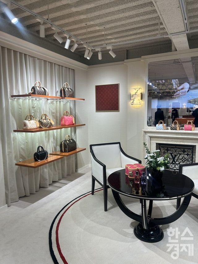 루이 비통 1층./ 하지현 기자