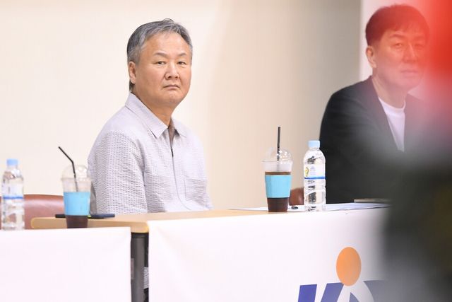 유재학 대한민국농구협회 성인 남자 경기력향상위원장이 사임했다.&nbsp;KBL 제공