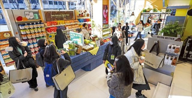 서울 광화문 디타워에 K웰니스 전문관 ‘올리브베러’ 매장 1호점