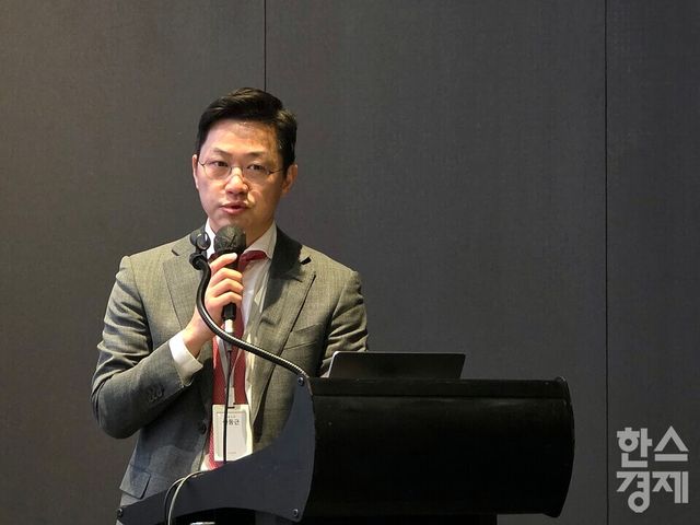 신동근 산돌 부사장이 10일 서울 글래드 여의도에서 열린 산돌 기자간담회에서 발언하고 있다./김종효 기자