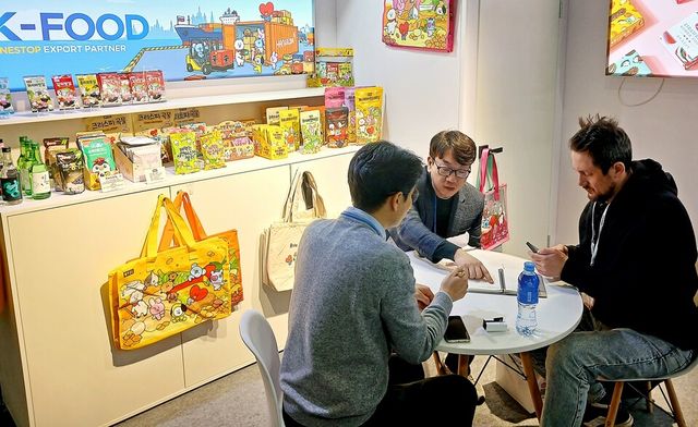 모스크바박람회 바이어 상담 장면. /사진=aT