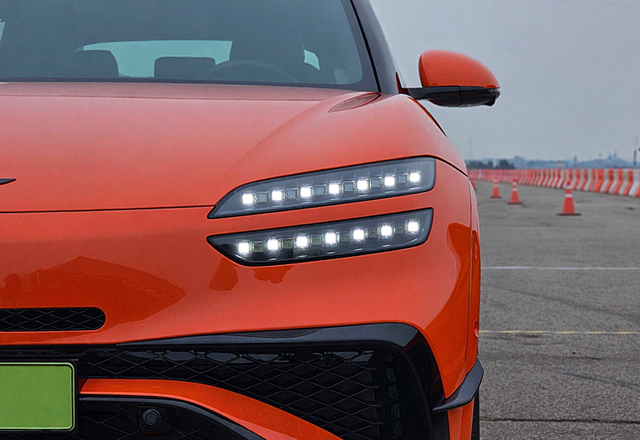 제네시스 'GV60 마그마'의 전면./곽호준 기자