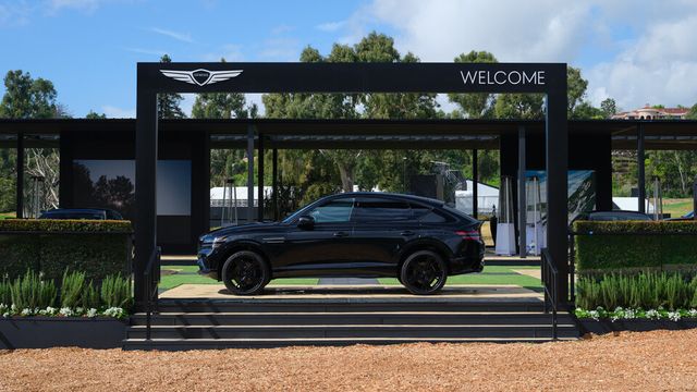 '2026&nbsp;제네시스&nbsp;인비테이셔널'이 열리는 미국 캘리포니아주&nbsp;리비에라 컨트리 클럽에 전시된 제네시스 GV80 쿠페./제네시스