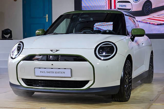 '디 올-일렉트릭 MINI 쿠퍼 SE 폴 스미스 에디션'의 외관./곽호준 기자