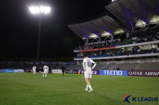 &nbsp;2025-2026 아시아축구연맹(AFC) 챔피언스리그 엘리트(ACLE) 16강에서 탈락한 강원FC. /한국프로축구연맹 제공