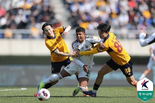 프로축구 K리그1(1부) 전북 현대가 개막 후 3경기 무승에 빠졌다. /한국프로축구연맹 제공